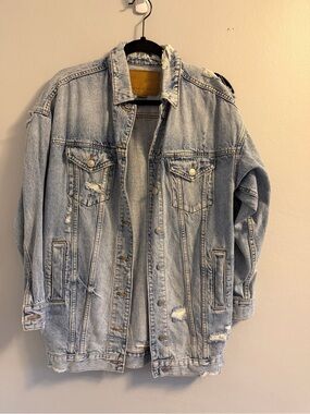 American Eagle Outfitters Light Blue Oversized Distressed Denim Jacket